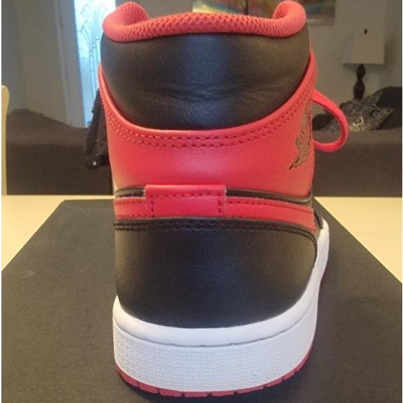 Reverse bred Jordan one mids - Picture 5 of 8